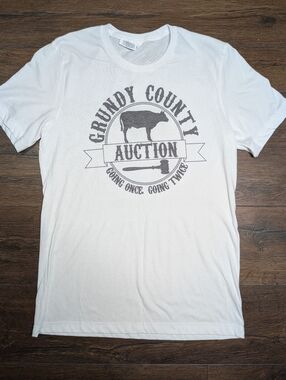 NWOT Graphic T-Shirt Grundy County Auction Cow Gavel Western Tee Size Large